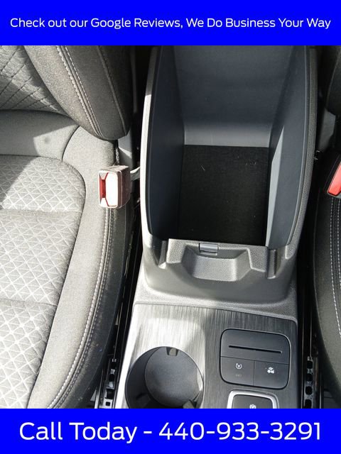 Certified 2025 Ford Escape Active AWD/4WD image 29