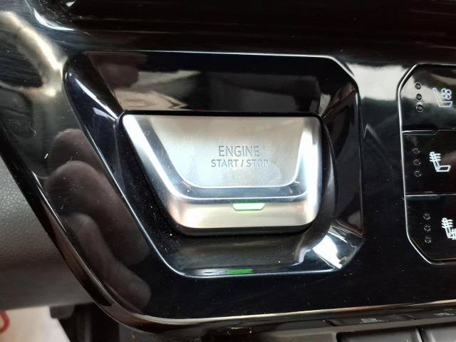 Used 2025 GMC Sierra 2500 AT4 w/ AT4 Premium Plus Package AWD/4WD image 18