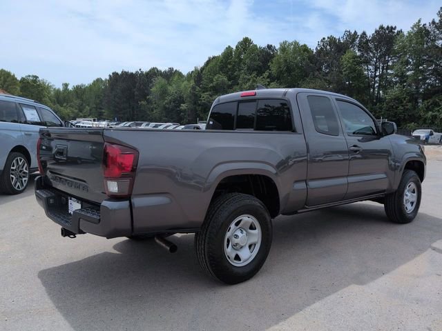 Used 2022 Toyota Tacoma SR w/ SR Convenience Package image 4