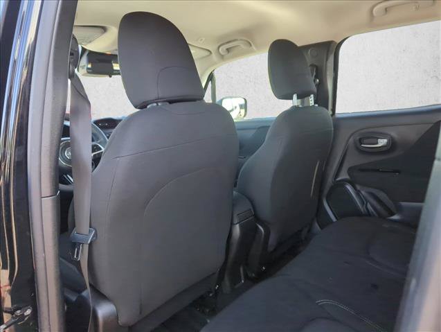 Used 2020 Jeep Renegade Sport FWD image 14