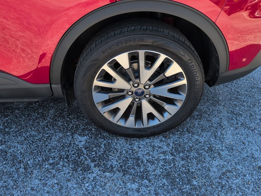 Certified 2020 Ford Escape Titanium image 14