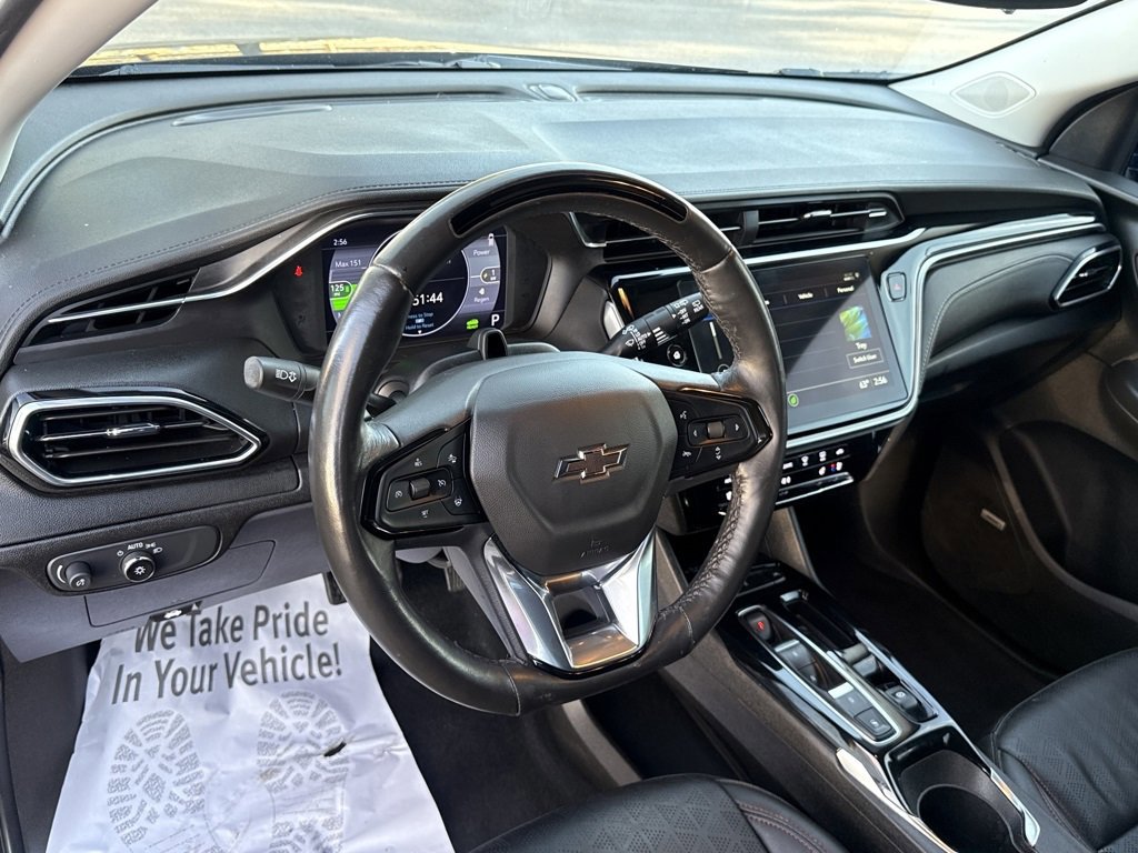 Used 2023 Chevrolet Bolt EUV Premier w/ Sun & Sound Package image 16