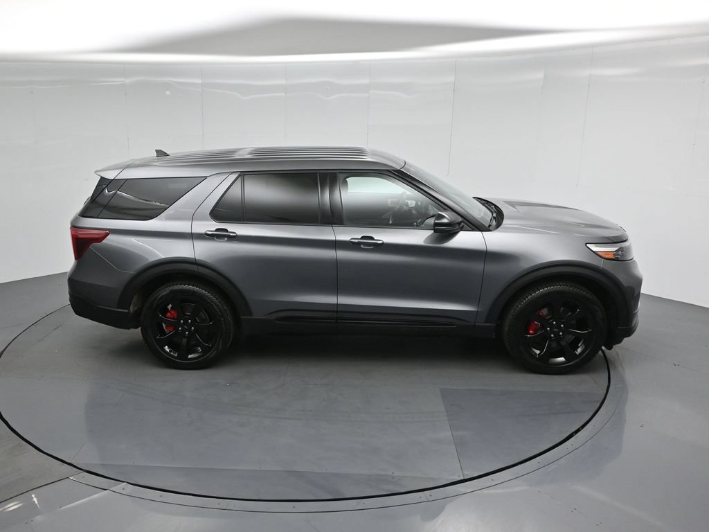 Certified 2021 Ford Explorer ST w/ Equipment Group 401A AWD/4WD image 40