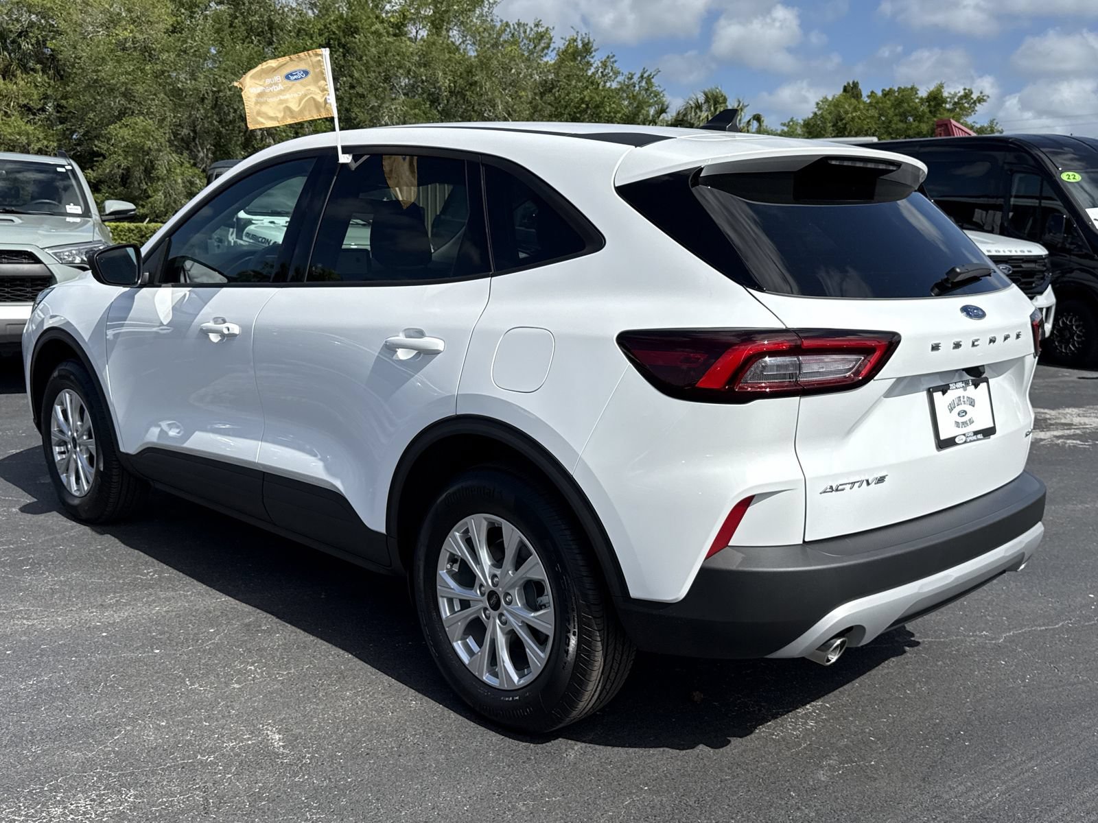 Certified 2026 Ford Escape Active AWD/4WD image 7