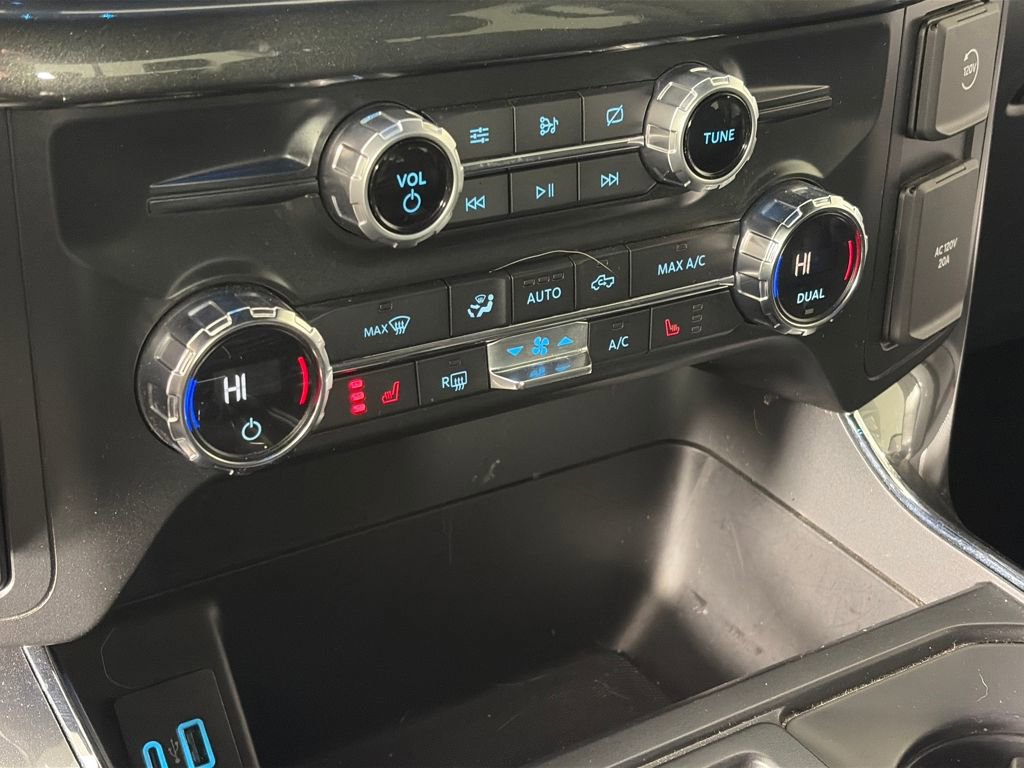 Certified 2021 Ford F150 XLT w/ Equipment Group 302A High image 20