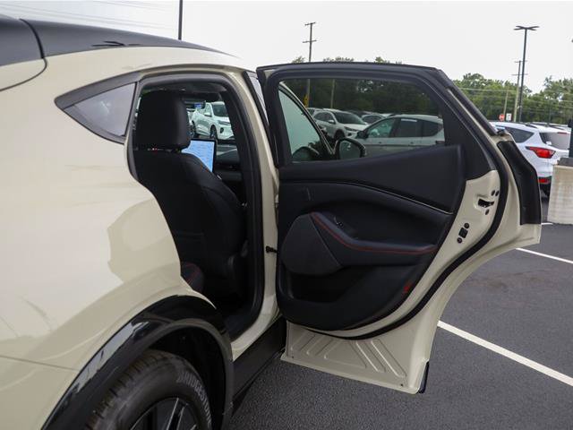 Certified 2025 Ford Mustang Mach-E Premium w/ Sport Appearance Package AWD/4WD image 34