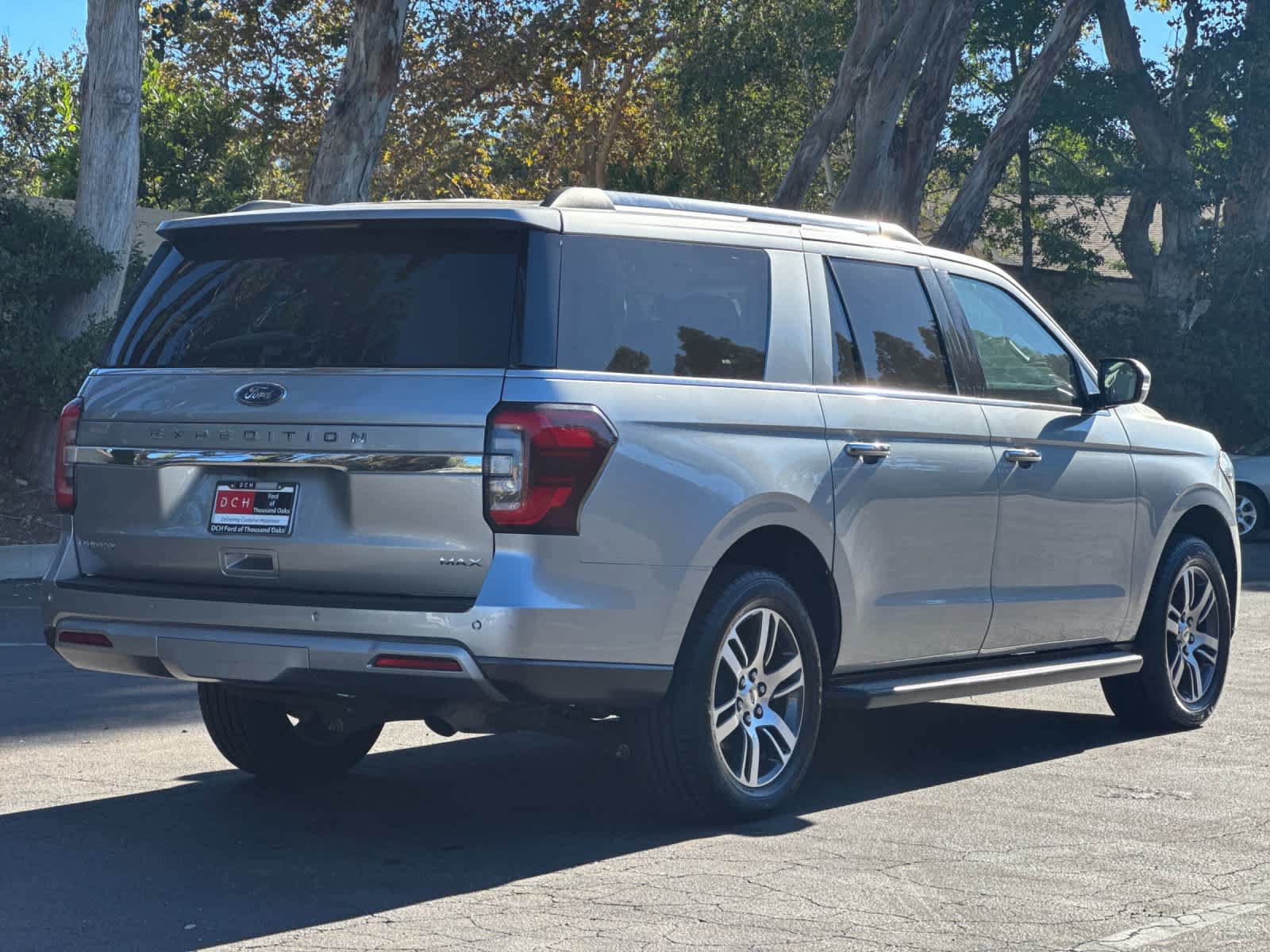 Certified 2024 Ford Expedition Max Limited AWD/4WD image 2