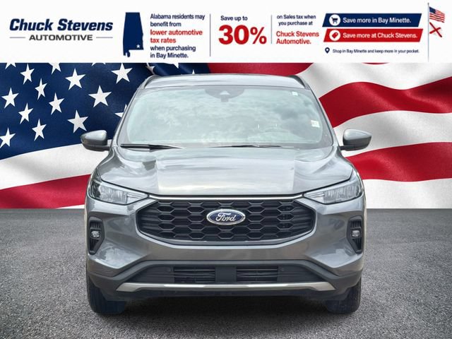Certified 2025 Ford Escape ST-Line Select AWD/4WD image 3