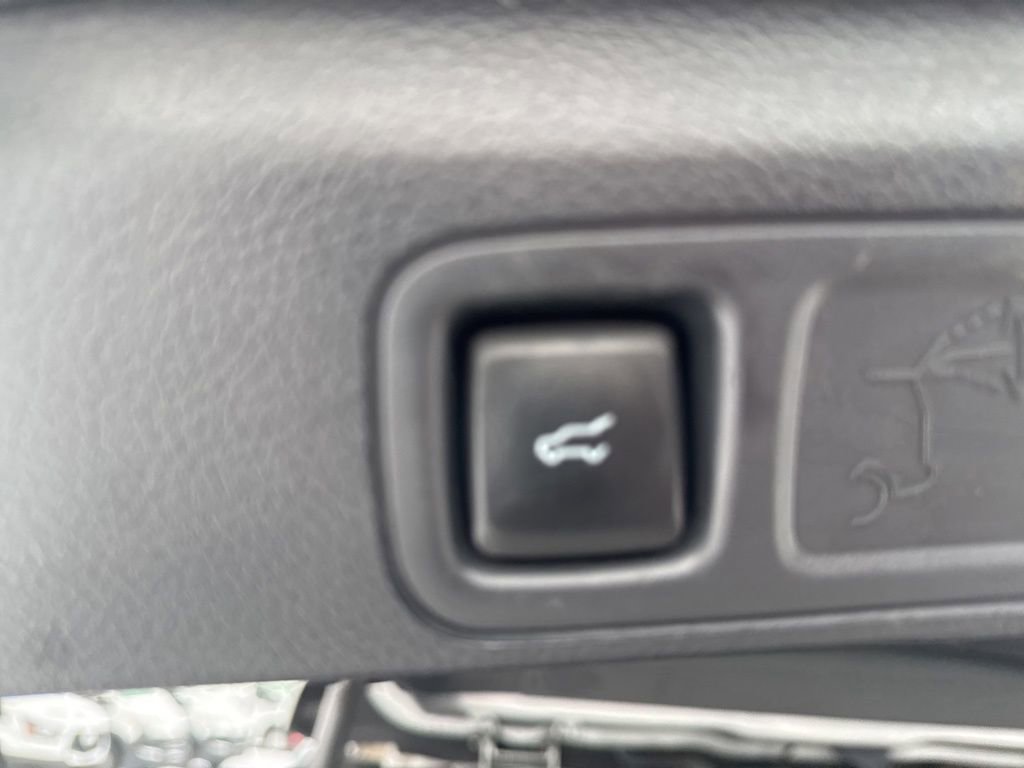 Certified 2022 Ford Expedition Max XLT image 48