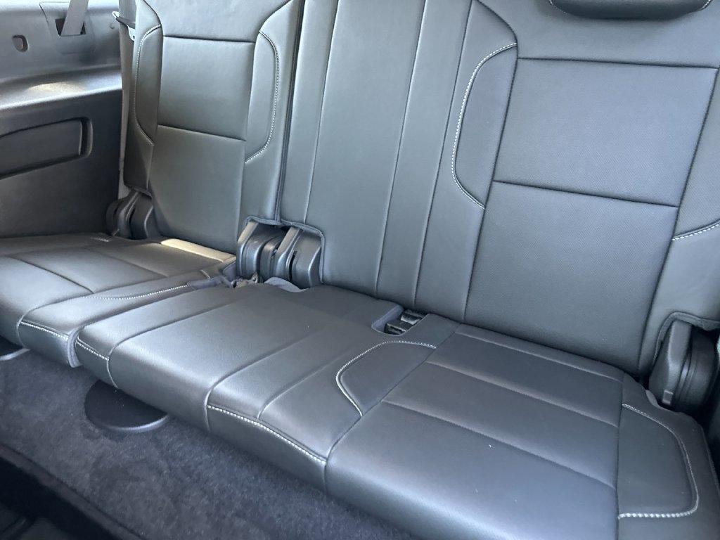 Used 2018 GMC Yukon XL SLT RWD image 14