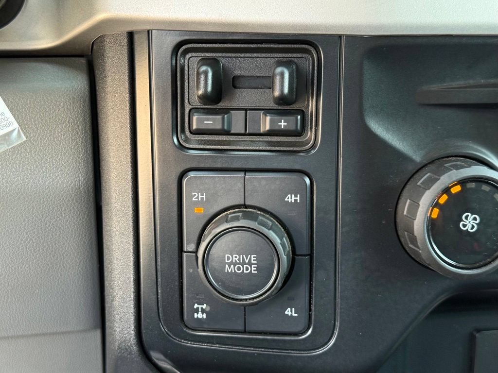 Certified 2024 Ford F250 XLT AWD/4WD image 12
