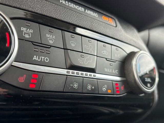 Certified 2022 Ford Escape Titanium w/ Class II Trailer Tow Package image 39