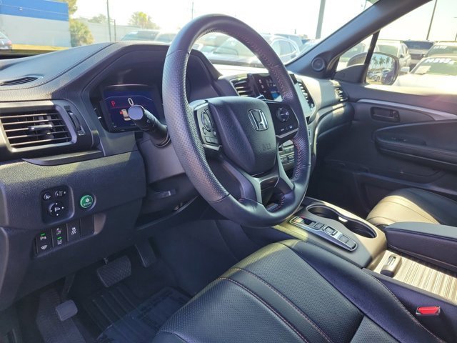Used 2023 Honda Passport TrailSport image 23