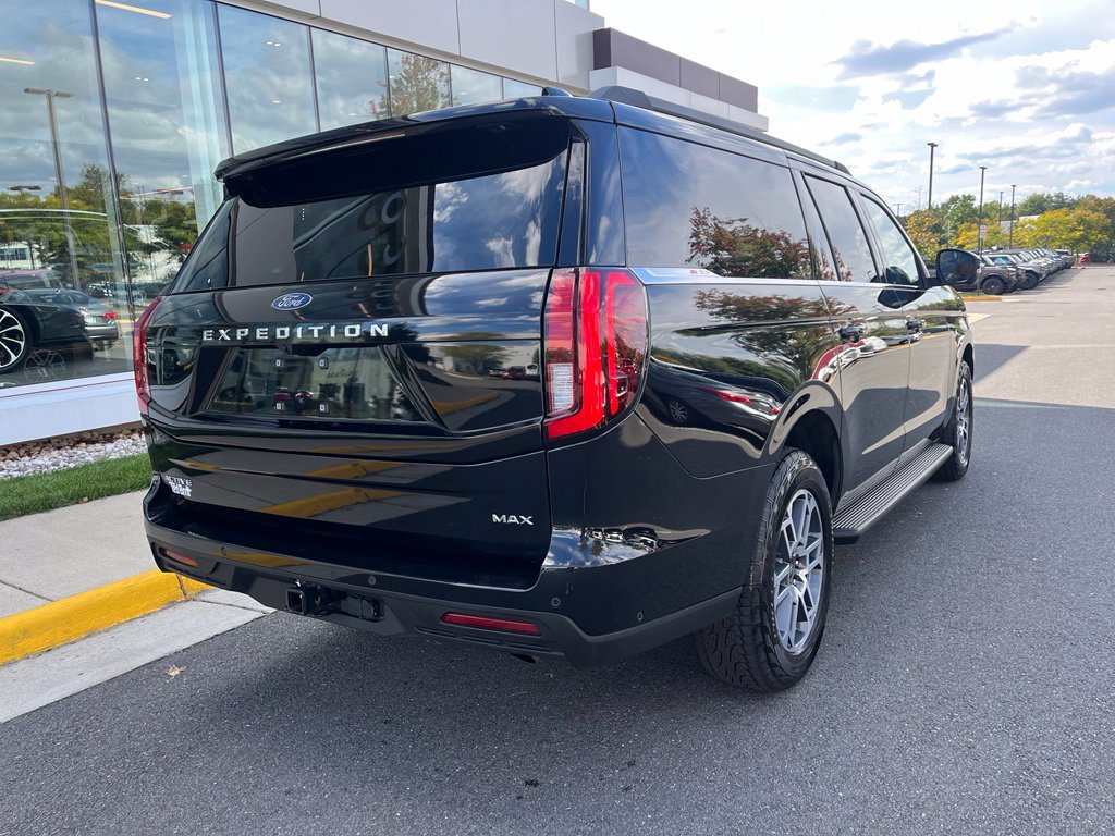 Certified 2025 Ford Expedition Max Active AWD/4WD image 9