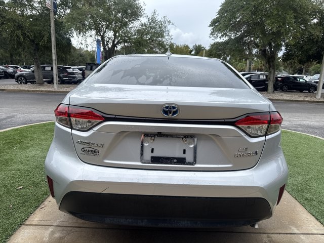 Used 2023 Toyota Corolla LE FWD image 4