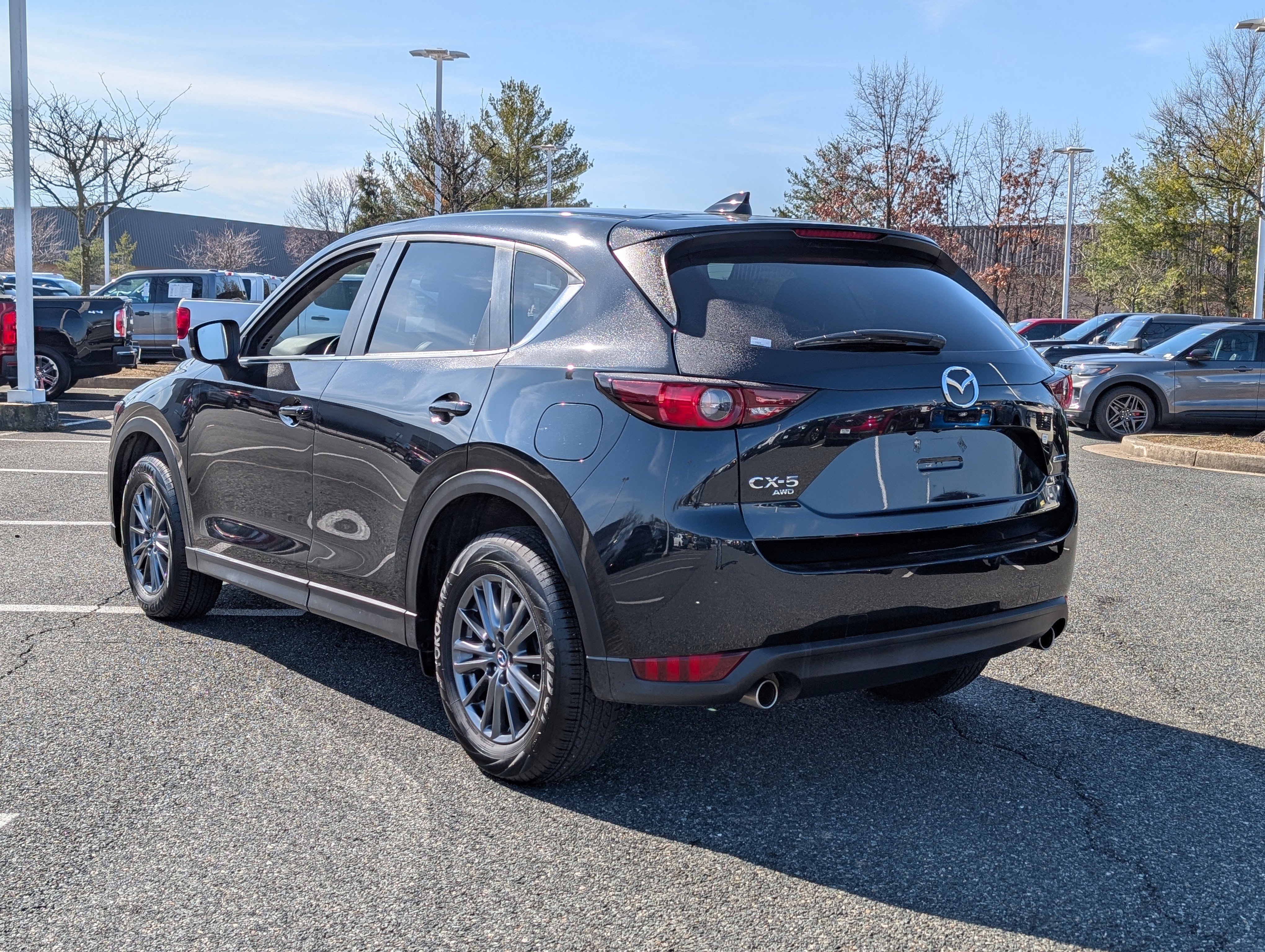 Used 2021 MAZDA CX-5 Touring w/ Touring Preferred SV Package image 3