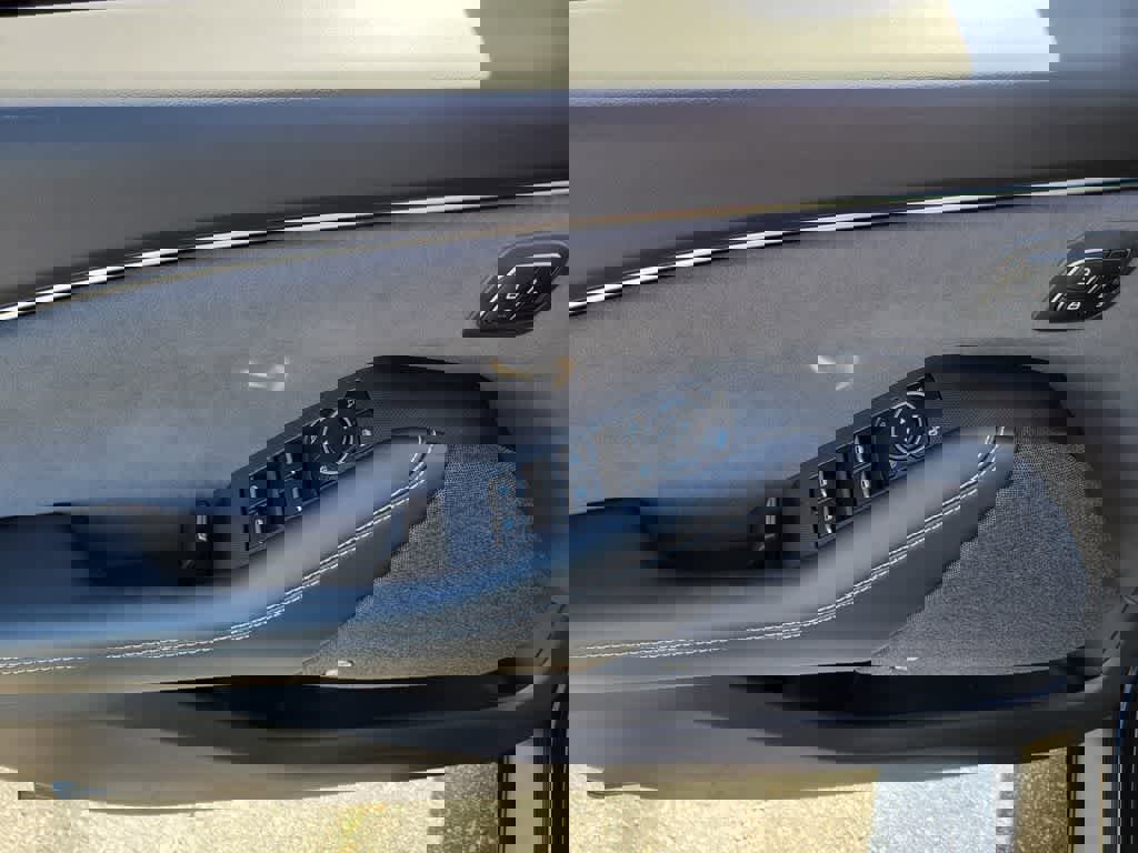 Certified 2025 Ford Mustang Mach-E GT AWD/4WD image 18