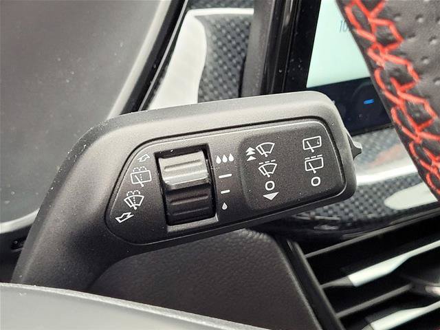 Certified 2025 Ford Escape ST-Line Select w/ Tech Pack #1 AWD/4WD image 33