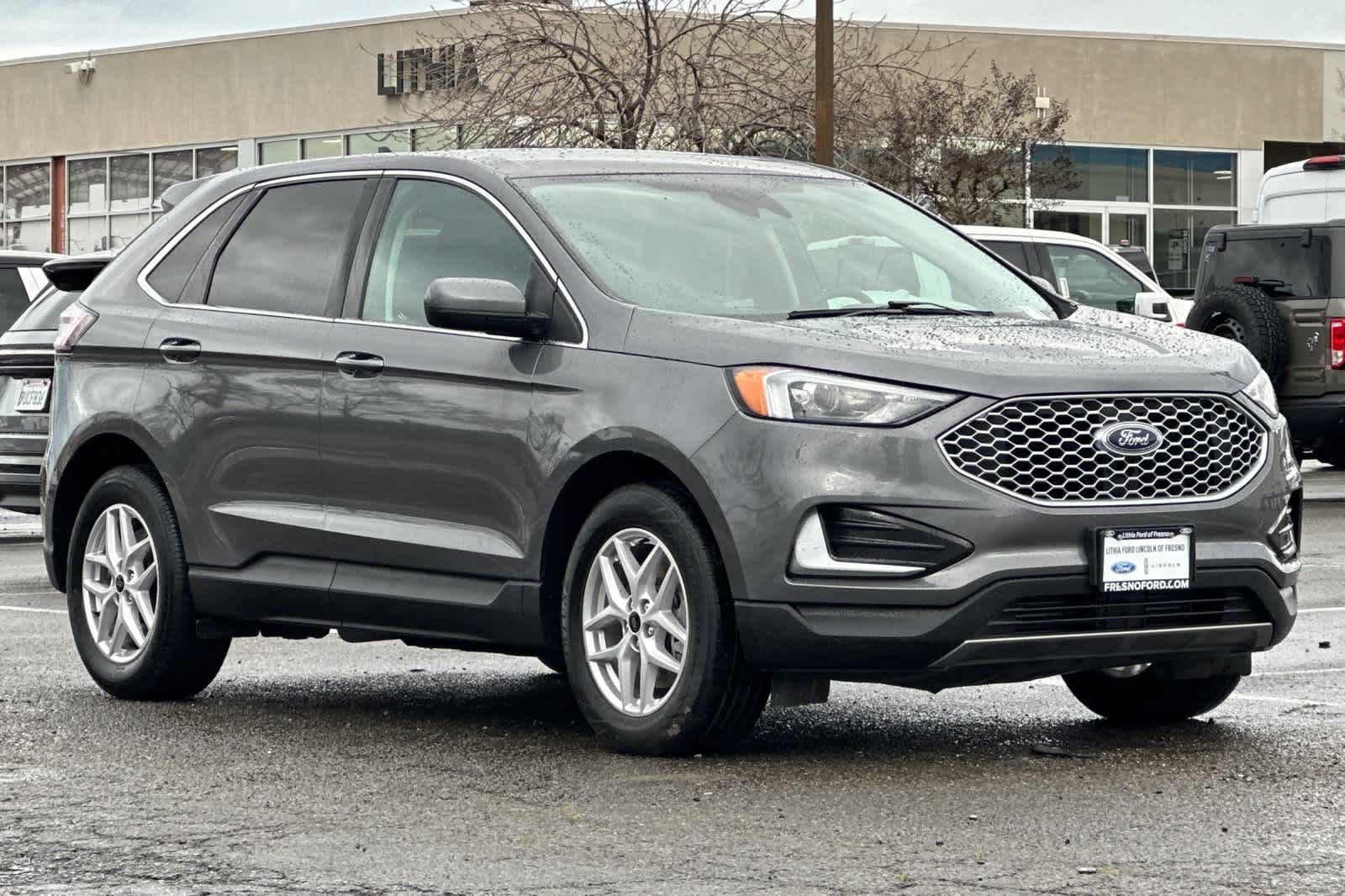 Certified 2024 Ford Edge SEL image 7