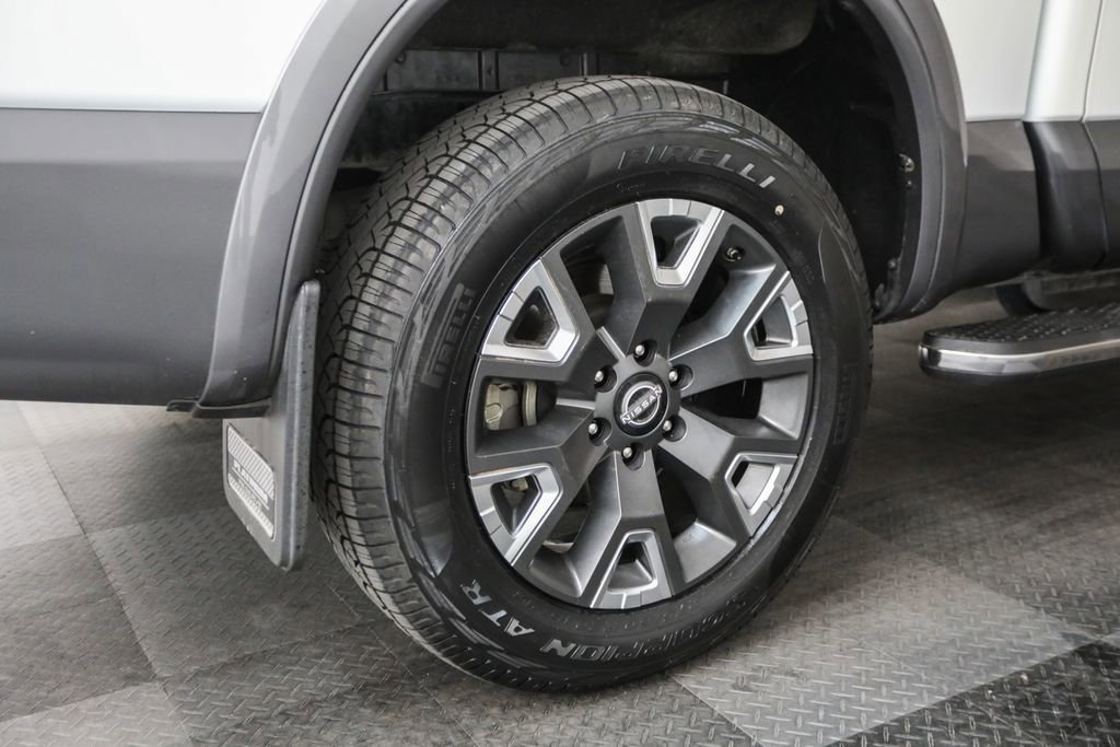 Used 2024 Nissan Titan Platinum Reserve w/ Moonroof Package image 11