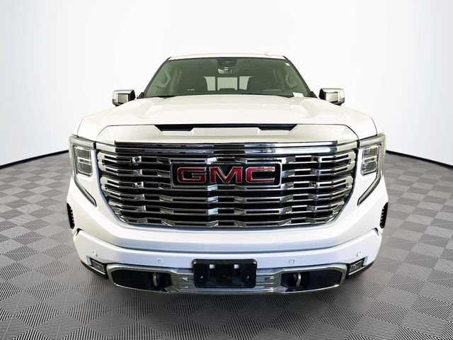 Used 2024 GMC Sierra 1500 Denali w/ Denali Reserve Package AWD/4WD image 5