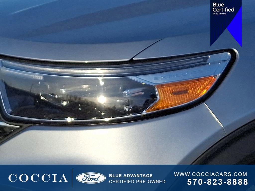 Certified 2022 Ford Explorer XLT w/ Equipment Group 202A AWD/4WD image 9