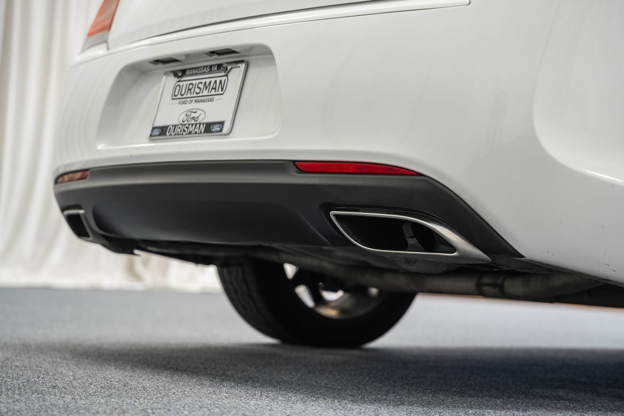 Used 2021 Chrysler 300 Touring w/ Sport Appearance Package image 19