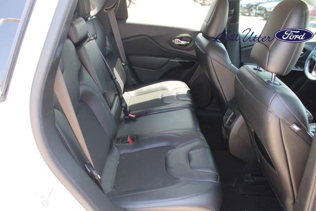 Used 2021 Jeep Cherokee Latitude Plus FWD image 11