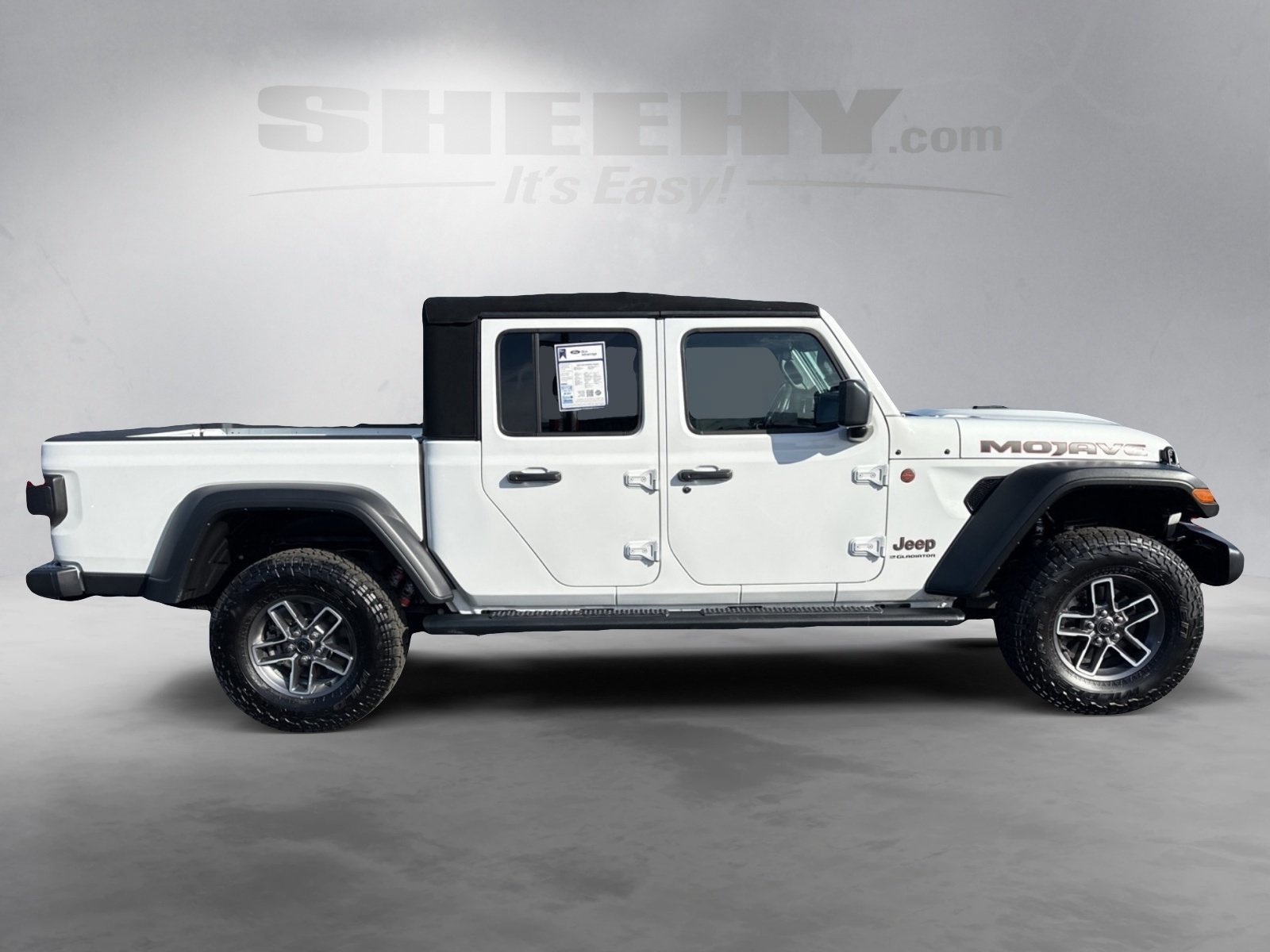 Used 2024 Jeep Gladiator Mojave w/ Safety Group image 6