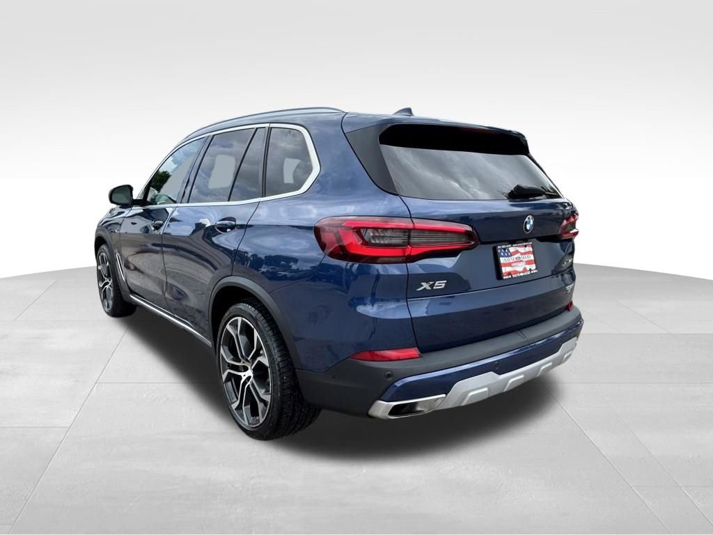 Used 2023 BMW X5 xDrive40i w/ Premium Package AWD/4WD image 6