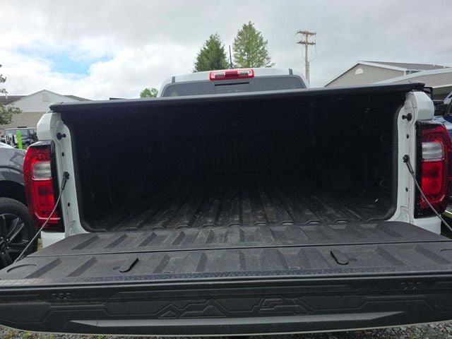 Used 2024 GMC Canyon AT4X AWD/4WD image 20