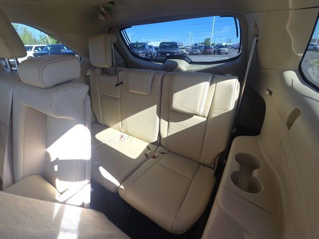 Used 2018 Toyota Highlander Limited FWD image 18