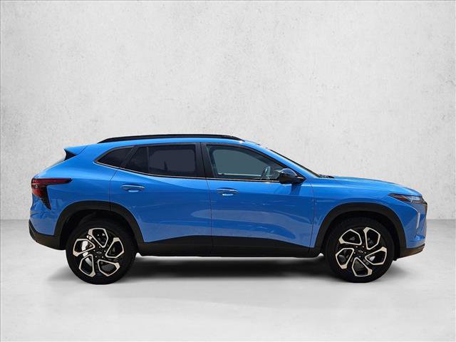 Used 2024 Chevrolet Trax RS w/ Driver Confidence Package FWD image 4