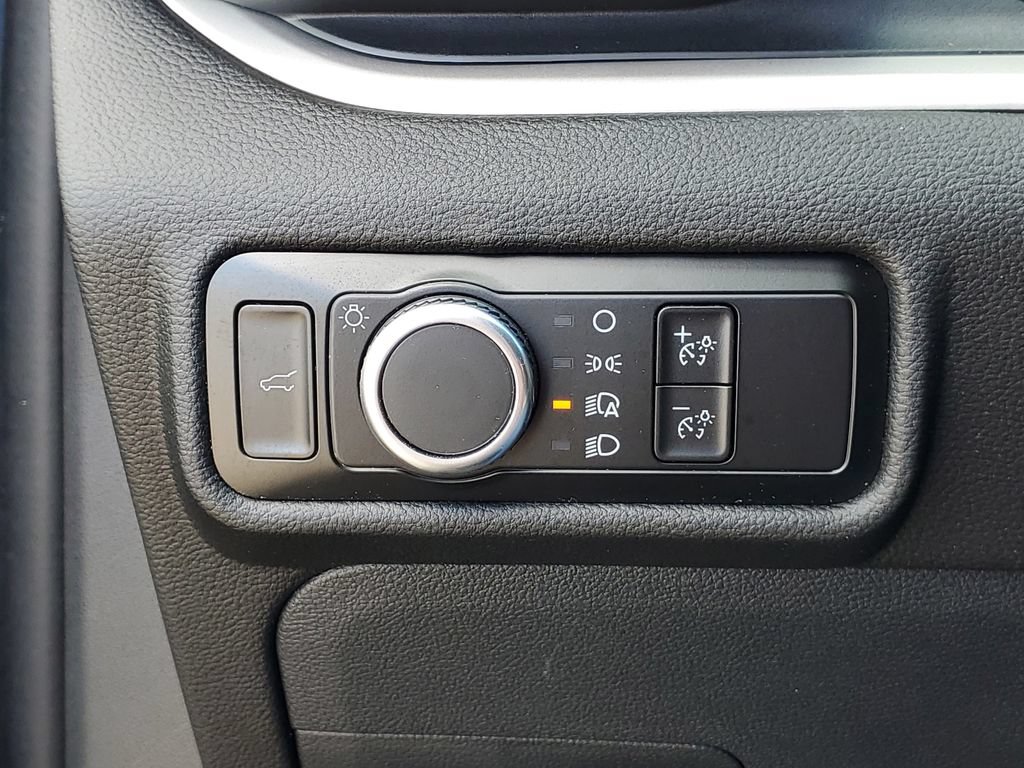 Certified 2024 Ford Explorer XLT AWD/4WD image 22