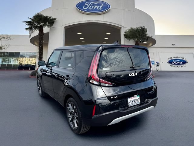 Used 2024 Kia Soul EX w/ Option Group 015 FWD image 8