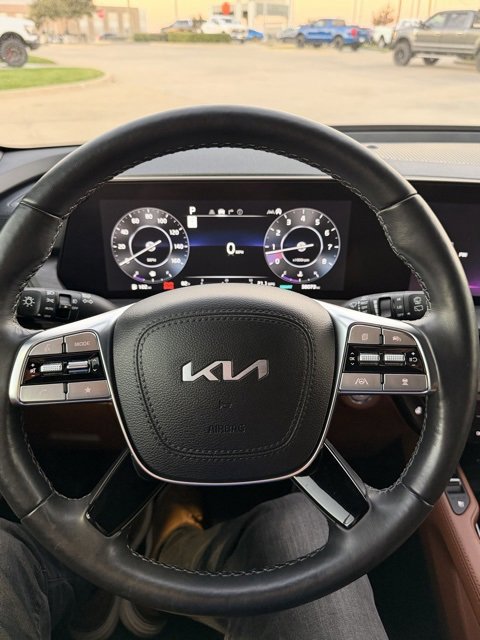 Used 2023 Kia Telluride SX X-Line image 13