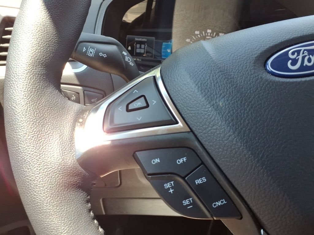 Certified 2024 Ford Edge SEL w/ Convenience Package AWD/4WD image 15