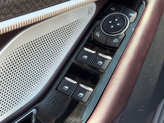 Certified 2025 Ford Explorer Platinum w/ LUX Leather Package image 26