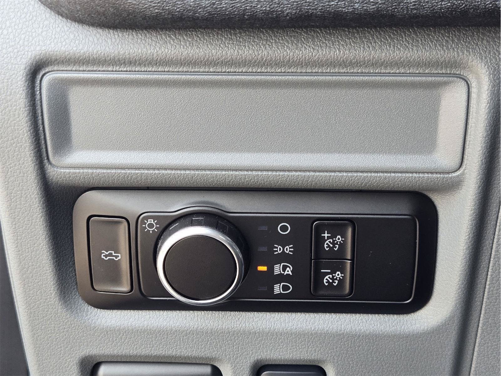 Certified 2025 Ford F150 Lightning Flash AWD/4WD image 20