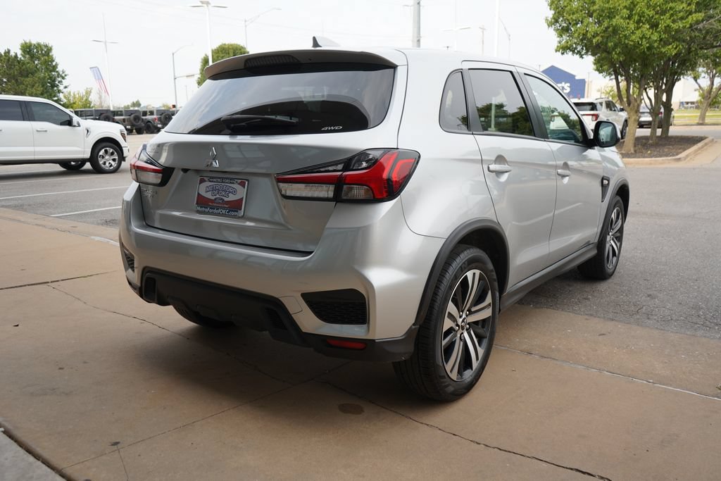 Used 2025 Mitsubishi Outlander Sport ES AWD/4WD image 9