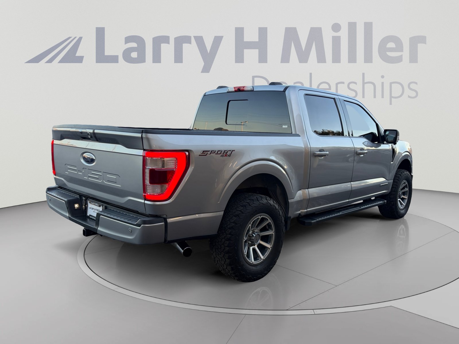 Certified 2021 Ford F150 Lariat AWD/4WD image 5
