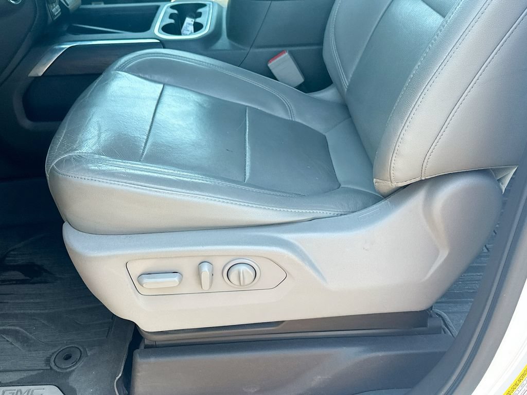 Used 2019 GMC Sierra 1500 SLT w/ SLT Premium Plus Package AWD/4WD image 9