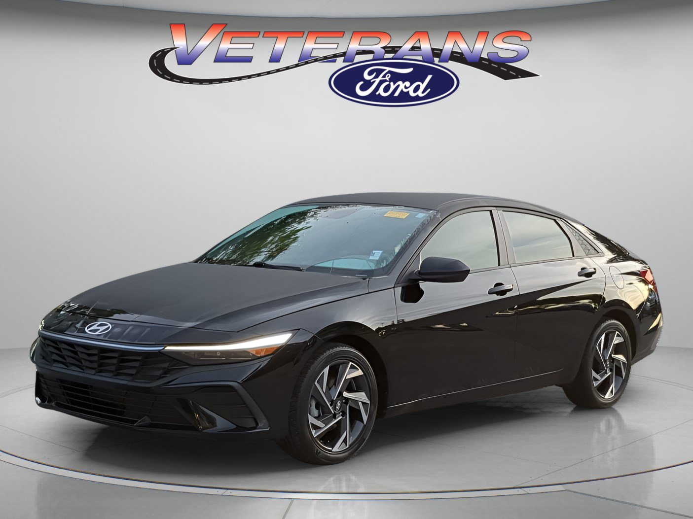Used 2025 Hyundai Elantra Sport FWD image 1