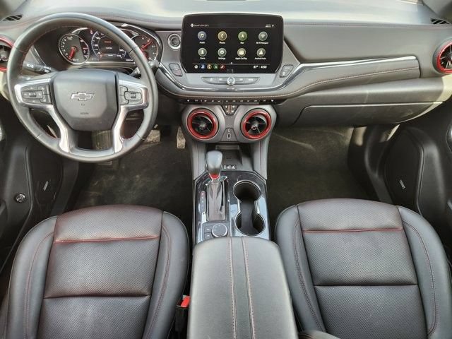 Used 2025 Chevrolet Blazer RS FWD image 26
