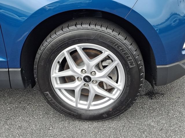 Certified 2024 Ford Edge SEL w/ Convenience Package AWD/4WD image 8