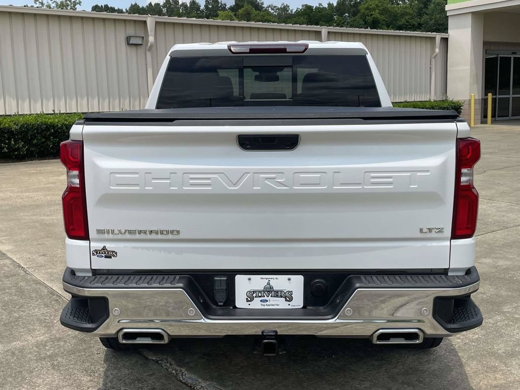Used 2023 Chevrolet Silverado 1500 LTZ w/ LTZ Convenience Package II AWD/4WD image 4