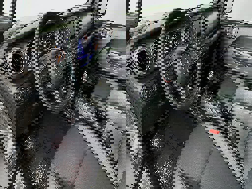 Used 2022 Jeep Gladiator Sport image 9