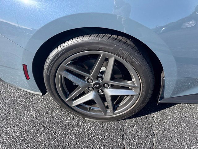 Certified 2025 Ford Mustang Premium RWD image 5