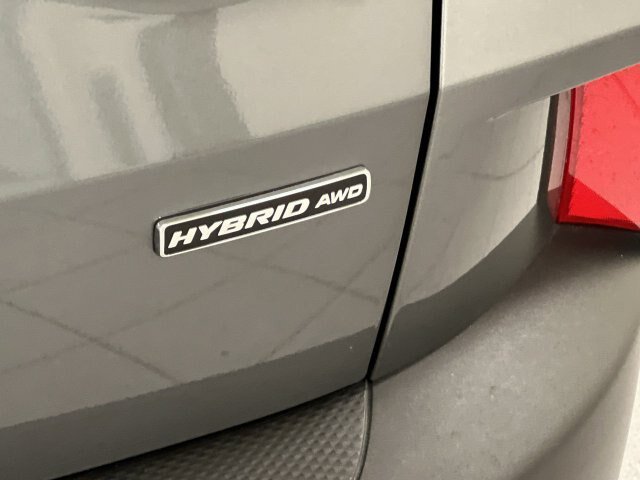 Certified 2025 Ford Escape Platinum w/ Premium Technology Package AWD/4WD image 7