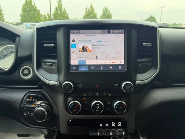 Used 2022 RAM 1500 Big Horn AWD/4WD image 16